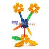 Colorful Plastic Connecting Snowflake Toys thumbnail-5