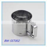 One-Handed Stainless Steel Cup Flour And Icing Sugar Sifter thumbnail-1