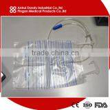 Disposable Drainage Urine Bag With 2 Hangers CE ISO thumbnail-1