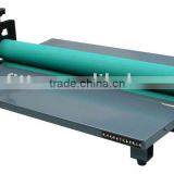 LBS650 (25") Desktop Manual Cold Film Lamination Machine thumbnail-1