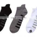 Wholesale Custom Christmas Gifts Popular Men Sports Sock thumbnail-1