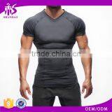 Shandao OEM New Arrival O-neck Short Sleeve Plain Design Mens Gym Clothing thumbnail-1