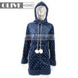 Fashion Design Sherpa Lining Dots Printed Flannel Hoodie Bathrobe With Zipper and Pompom thumbnail-1
