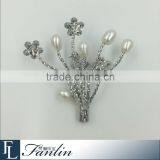Fashion Crystal Bouquet Freshwater Pearl Brooch thumbnail-2