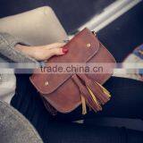 Yiwu Floor Price Fashion pu Leather Material Hand Lady Woman's Bag thumbnail-1