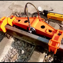 Hydraulic Rail Bender Track Rail Horizontal and Vertical Curve or Straight Rail Operations Equipment thumbnail-2