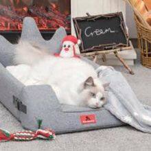 All-Seasons Crown Pet Bed With Cushion & Blanket thumbnail-2