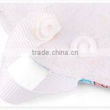 China Manufacturer Produce 2 Button Cheap Bibs for Babies thumbnail-2