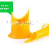 CY168 Pepper Tomato Coring Tools / Vegetable Core Remover / Kitchen Pepper Corer thumbnail-6