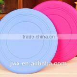 Frisbee Games to Play Outside With Your Pets thumbnail-4