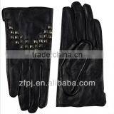 New Special Styles 100% Quality Fashion Leather Rivet Gloves