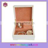 Wedding Favors Jewelry Carousel Music Box /Wood Musical Wedding Invitation Boxes
