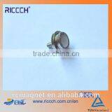 High Quality Pot Magnet/Wall Plate Screw With a Magnetic Top thumbnail-2