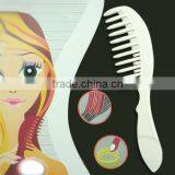 Supply Cosmetic Comb thumbnail-1