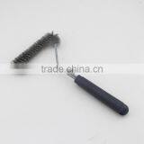 Black Handle Heavy Duty Barbecue Grill Brush With Wire Bristle thumbnail-4