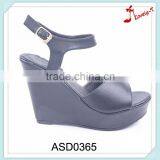 Latest Ladies Slippers Shoes and China Wholesale High Wedge Barefoot Ankle Sandals thumbnail-1