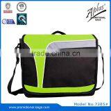 Promotional Waterproof Sided Pattern Classy Messenger Bag With Handle thumbnail-5