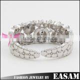 Easam Latest Wholesale Price Metal New Gold Bracelet Designs thumbnail-3