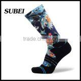 Coolmax Anti-bacterial Men Knee High Compression Fashion Photo Print Elite Basketball Socks Sport Stocking thumbnail-3