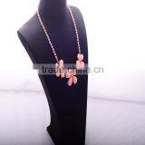 >>>Fashion Lady Women Banquet Accessories Three Flowers Acrylic Charm& Choker Necklace Pendant/ thumbnail-3