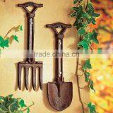 Antique Cast Iron Spade Indoor Home Decoration Wall Thermometer thumbnail-1