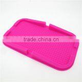 Auto Car Multi-functional Anti-slip Skidproff Mat For GPS/ MP3/ IPhone/ Cell Phone Holder thumbnail-3