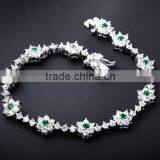 Nice Look Spring Summer 16/17 Flower Design Green Colored Stones Setting Women Bracelet thumbnail-4