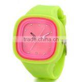 Bright Color Fashionable Square Case Silicone Rubber Watch thumbnail-5