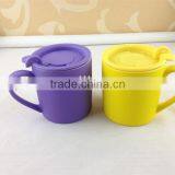 Ceramic Plain Color Mug Cup With Airtight Plastic Lid thumbnail-1