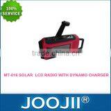 Solar Powered Am/fm Radio/dynamo Hand Crank Flashlight Radio/portable Solar Radio Mp3 Player thumbnail-1
