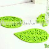 2013 the Most Famous Popular Fashion Design Smart Silicone Cup Mat
