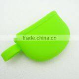 Factory Price FDA Silicone Ear Shape Mitt thumbnail-2