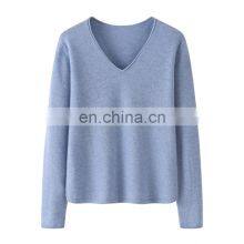 Wholesale 100% Cashmere V-Neck Sweater for Women Autumn and Winter Wear Knitted in Solid Pattern thumbnail-1