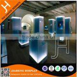 Acrylic material led lighting museum pedestal display cases