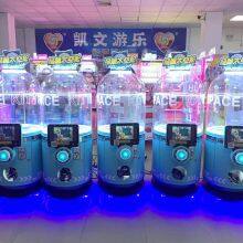 Capsule Toys Vending thumbnail-3