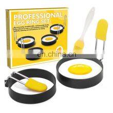 Amazon Hot Sell 2pc Fried Egg Omelette Mold Handle Non-stick Egg Rings Set With Silicone Brush