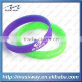 Customized Fashion Lover Luminous Custom 3D Rubber Silicone Wristband thumbnail-4