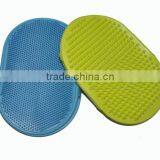 2 Sides Rubber Pet Bath Brush thumbnail-1