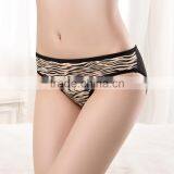 Yun Meng Ni Underwear Cheap Milk Fiber Brief Ladies Panties thumbnail-4