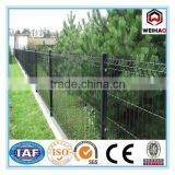 Good Quality Coated Border Green Garden Wire Mesh Fence thumbnail-1