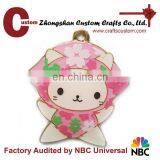 Popular Lovely Cartoon Pink Souvenir Metal Keychain With Epoxy thumbnail-1