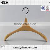 Hot Sale Luxury Plastic Hanger With Rubber Surface for Luxury Dress thumbnail-4