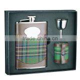 Plaid Cloth Stainless Steel Deluxe Flask Gift Set 8-Ounce