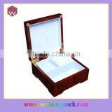 Wooden Rotating Music Box Small Size Tin Music Box Manual Hot Sale