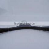 HEAD15 Inch Plastic Hanger Cheap in Blackr and Square Hook for Garment Wholesale thumbnail-4