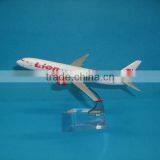 Metal B737-900 LION Airplane Model thumbnail-1