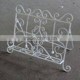 Metal Magazine Rack thumbnail-1