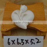 Wholesale Ceramic Heart Shape Figurine for Valentine's Day & Wedding thumbnail-1