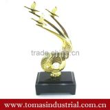 Guangzhou wholesale plastic trophy awards display cases