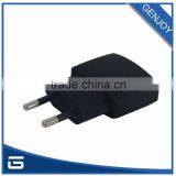 Universal Travel Charger Simple Design Made in China thumbnail-1
